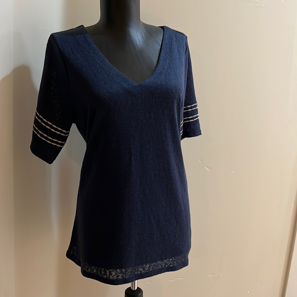 Mod Lusive blue knit top M NWT